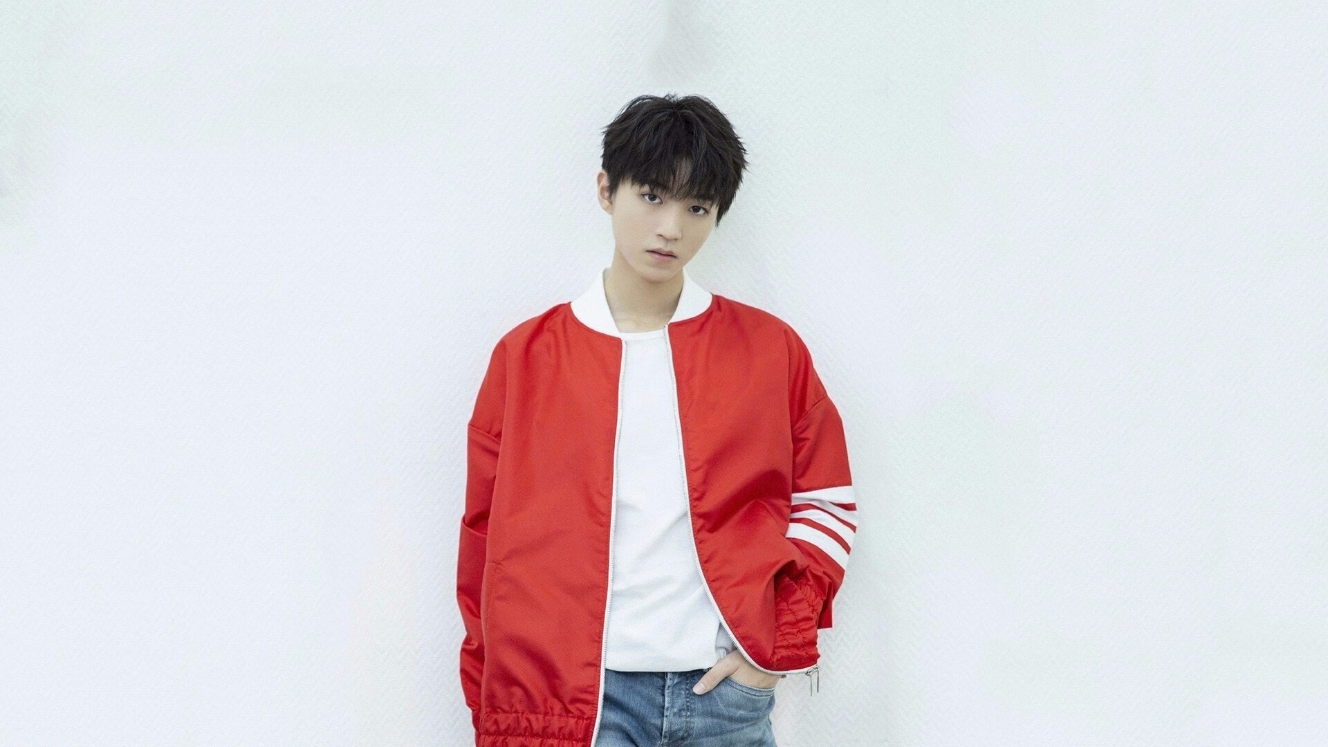 开云电竞登录入口-协作攀岩挑战，团队默契的极限考验，攀岩队友